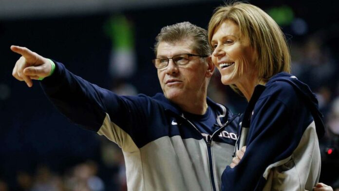 UConn associative head coach Chris Dailey and head coach Geno Auriemma