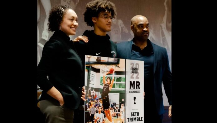 Seth Trimble with his parents Laurence and Trevor