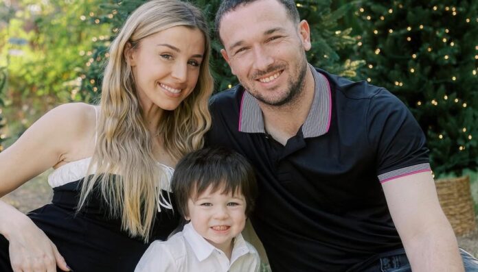 Alex Bregman with his pregnant wife Reagan and son Knox